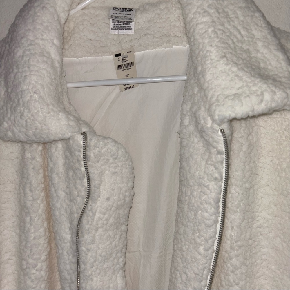 Victoria’s Secret PINK Oversized Sherpa Jacket - Picture 4 of 5
